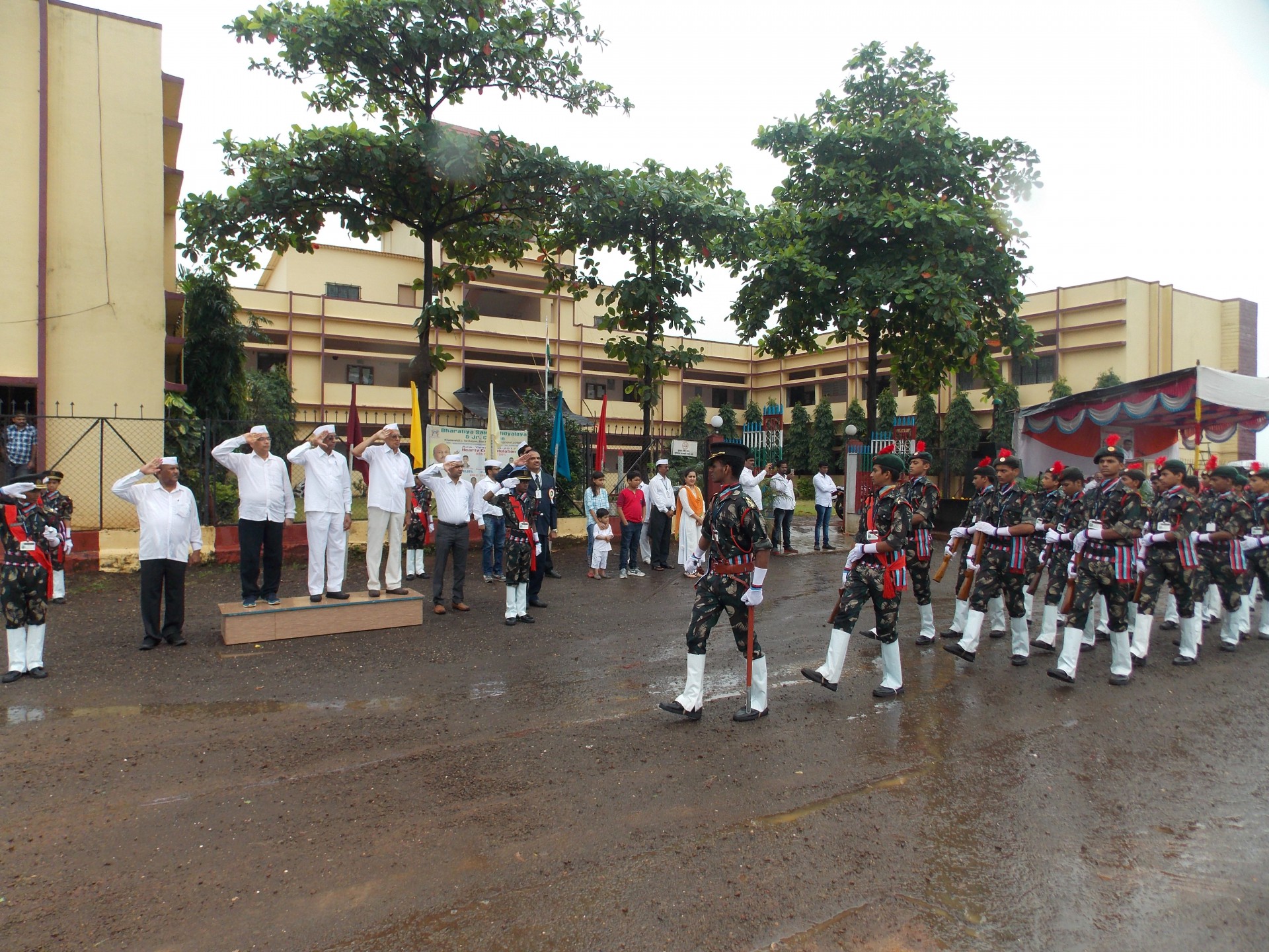 Bharatiya Sainiki Vidyalaya & Jr. College, Thane